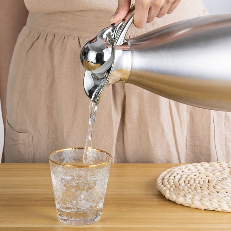 Garrafa Térmica Inox 2 Litros – Conserva Bebidas Quentes e Frias